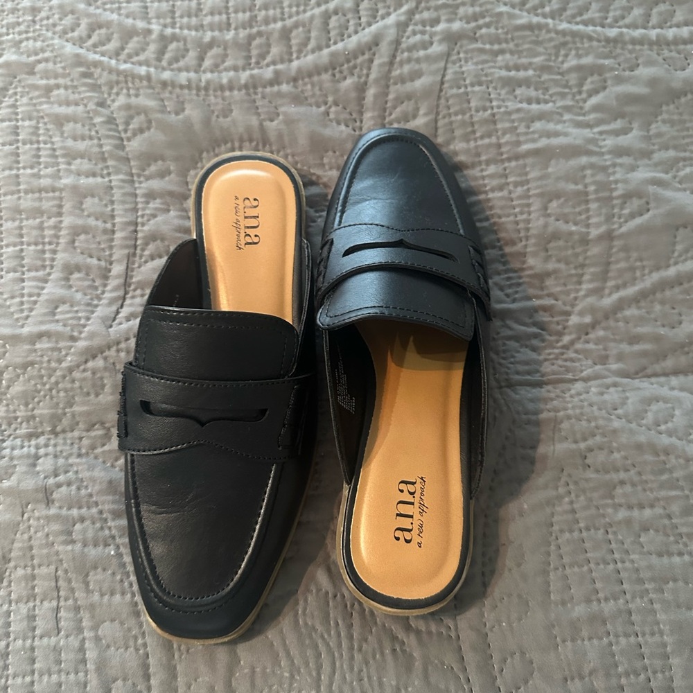 a.n.a. Mules. Black. Size 7. Never worn